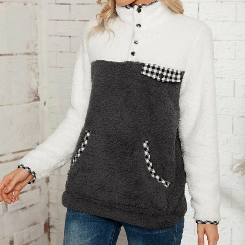 Fleece Button Up Pullover